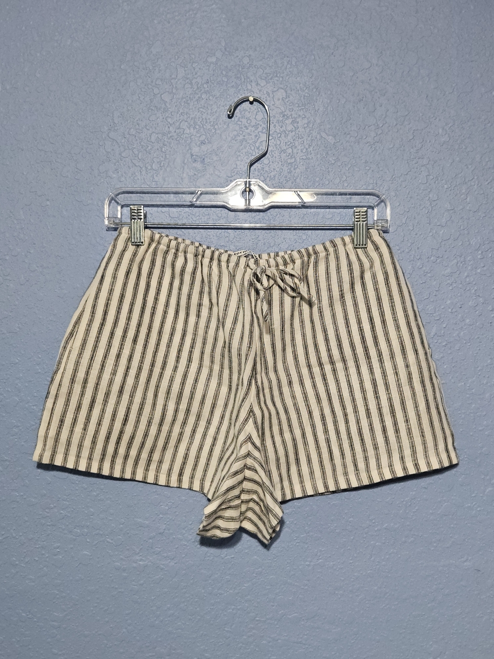 Reformation Cream & Gray Striped Tie-Waist 100% Linen Shorts Small